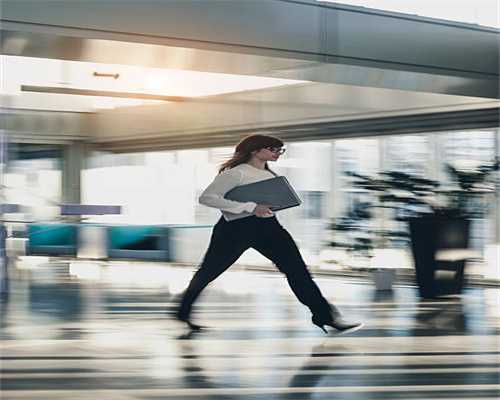 国家图书馆、国图基金会向南京江北图书馆移交图书3万册