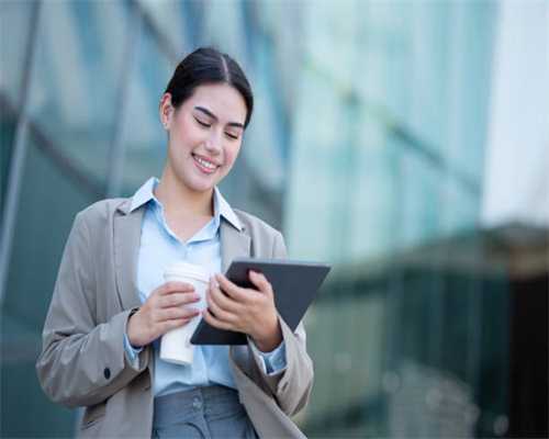 图书批发时选择图书公司还是图书市场？